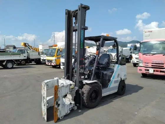 Xe nâng xăng gas UNICARRIERS FHGE35T5S – V45 – tải trọng 3500 kg – Seri F186-00713