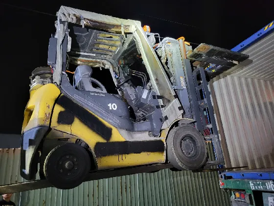 Xe nâng xăng gas KOMATSU FG10T-20 – V3 – tải trọng 1000 kg – Số khung M221673523