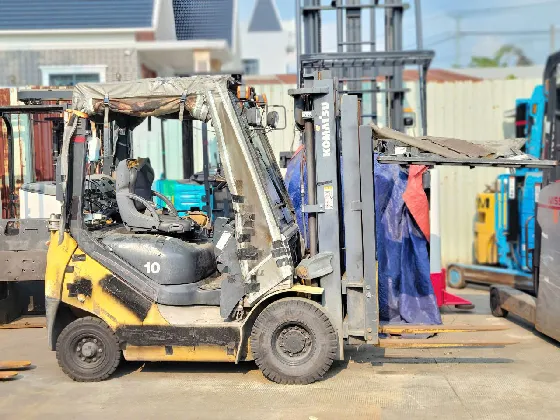 Xe nâng xăng gas KOMATSU FG10T-20 – V3 – tải trọng 1000 kg – Số khung M221673524