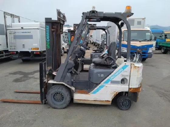 Xe nâng xăng gas UNICARRIERS FGE15T5 – V3 tải trọng 1500 kg – Seri F182-00859