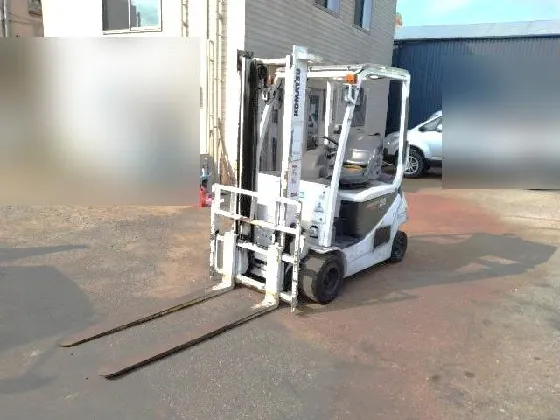 Xe nâng điện KOMATSU FB20A-12 – tải trọng 2000 kg – Seri M237-843614