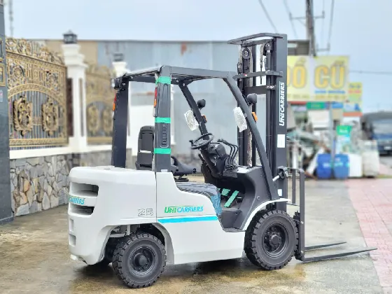 Xe nâng dầu UNICARRIERS Y1F2A25U – V4 – tải trọng 2500 kg – Seri Y1F2-402954